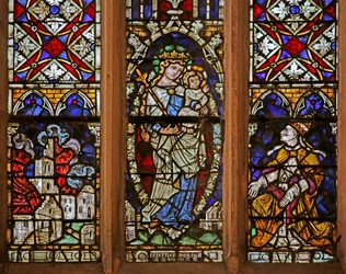 Fenster mit der Jungfrau und dem Kind und einem päpstlichen Stifter